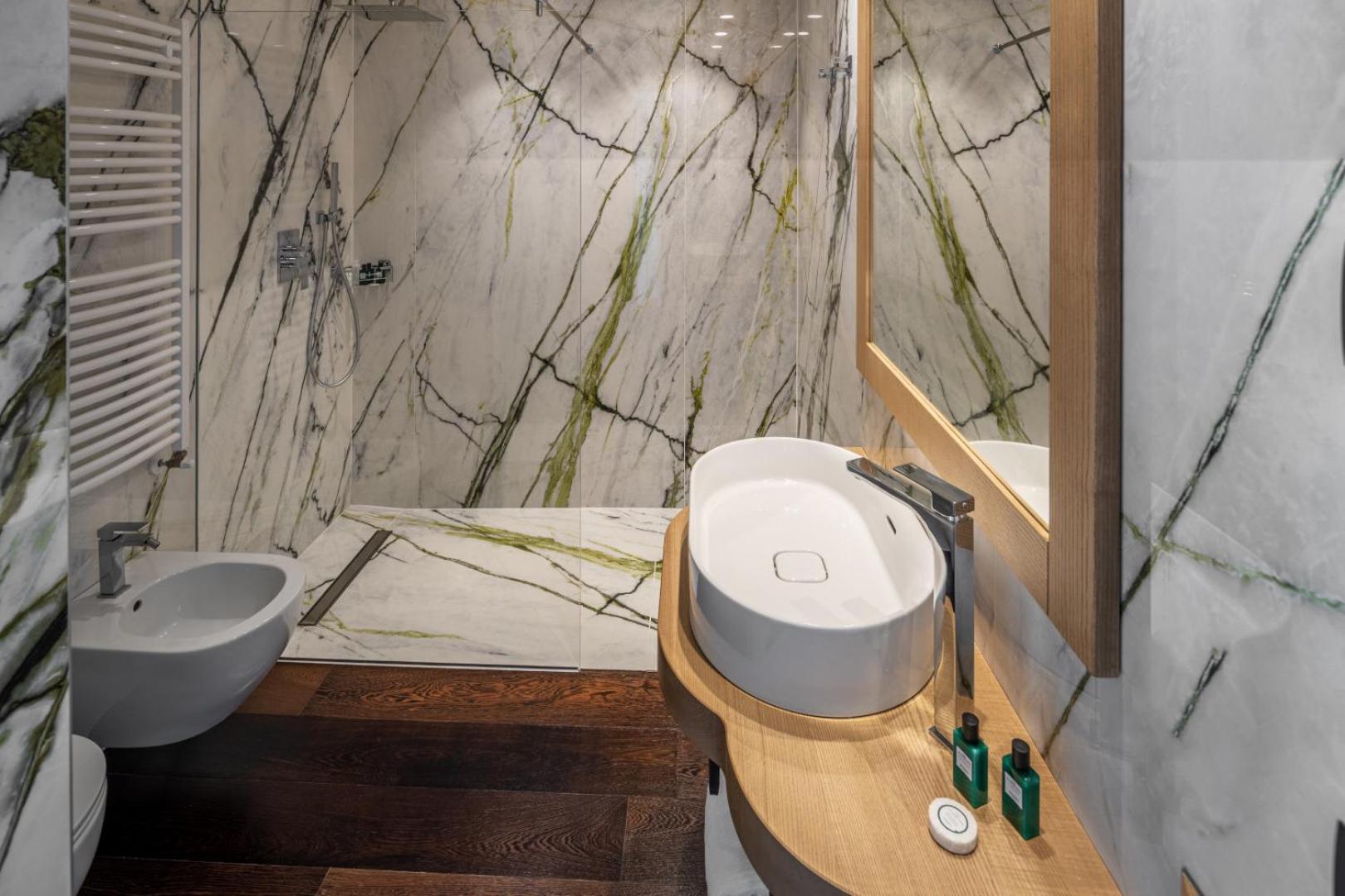 Aris Apartments & Sky Pool - Tonelli Hotels - Adult Friendly Рива-дель-Гарда Номер фото
